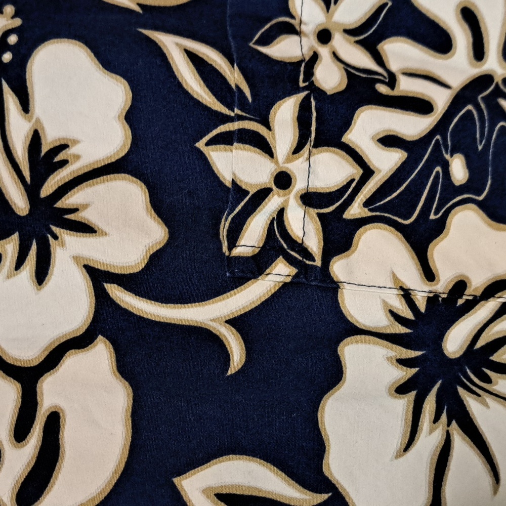 Hawaiian Original Men's Blue Floral Shirt - Picture 3 of 3